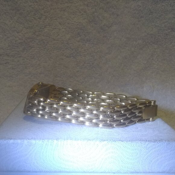 Seiko Quartz Ladies 4N00-5900 Asymmetrical Link Band Black 90s New Bat Works - Picture 10 of 12